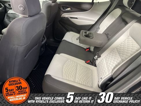 Used 2019 Chevrolet Equinox LS w/ LS Convenience Package FWD image 16
