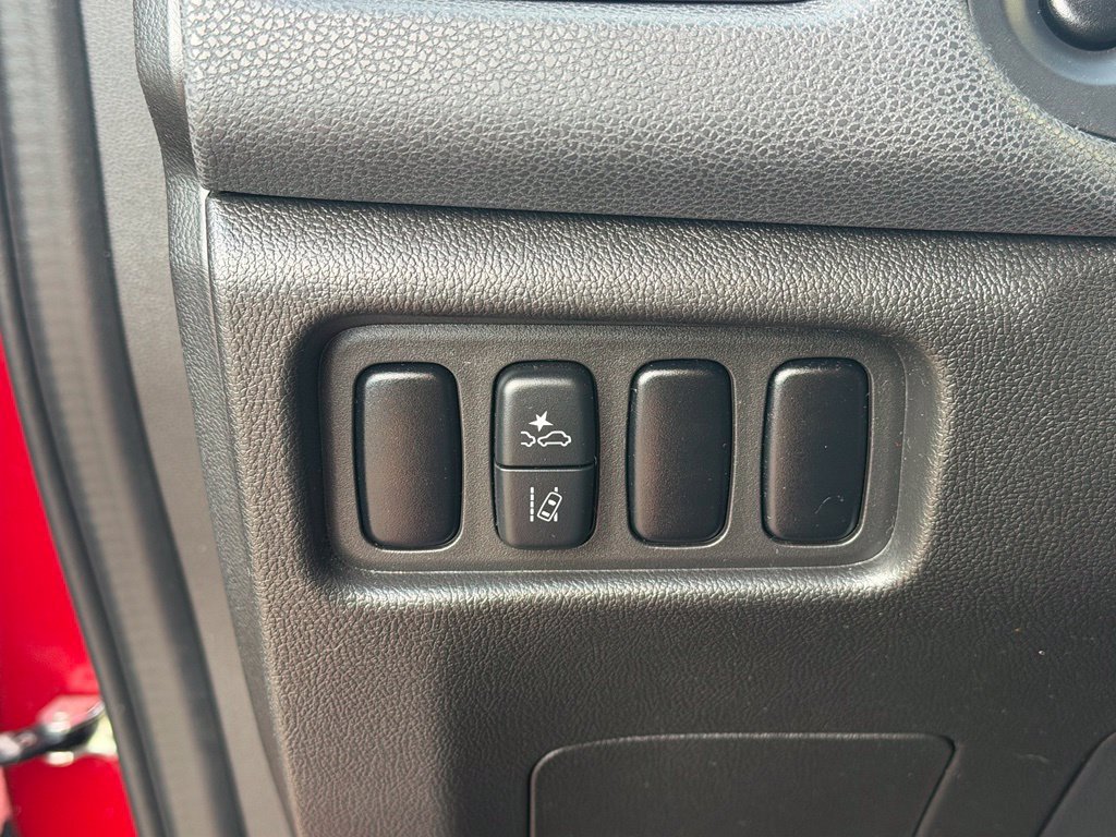 Used 2023 Mitsubishi Outlander Sport ES AWD/4WD image 11