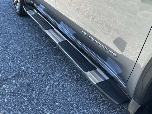 Used 2019 GMC Sierra 1500 SLT image 6