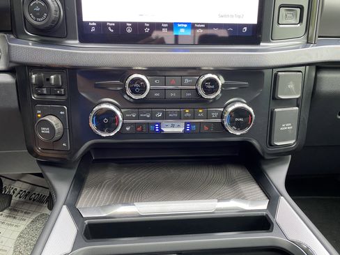 Used 2025 Ford F450 Platinum w/ FX4 Off-Road Package AWD/4WD image 31