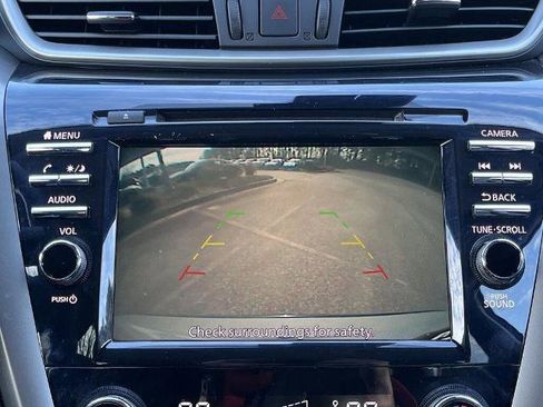 Certified 2024 Nissan Murano SV w/ SV Midnight Edition Package image 3