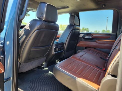 Used 2025 GMC Sierra 2500 Denali Ultimate AWD/4WD image 28
