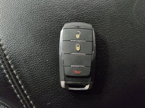 Used 2020 RAM 1500 Big Horn RWD image 32