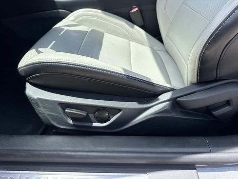 Used 2024 Ford Mustang Premium RWD image 22