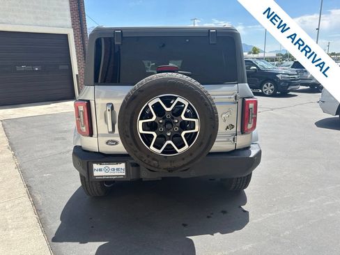 Used 2024 Ford Bronco Outer Banks AWD/4WD image 6