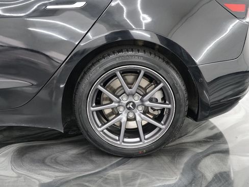 Used 2018 Tesla Model 3 Long Range AWD/4WD image 35