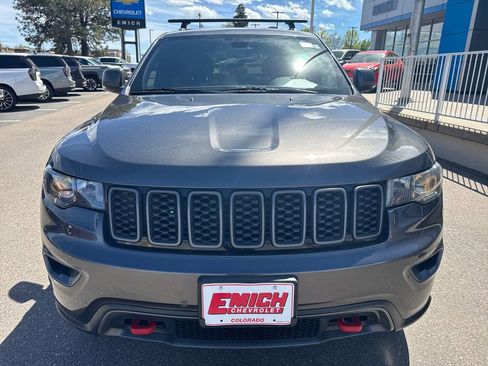 Used 2017 Jeep Grand Cherokee Trailhawk image 8