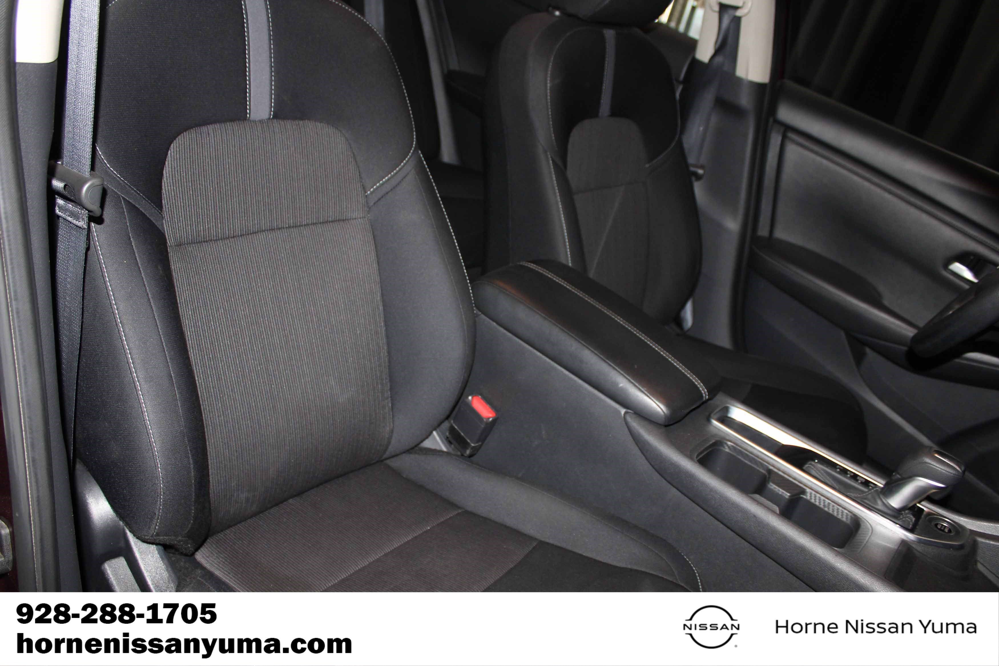Used 2024 Nissan Sentra SV FWD image 6