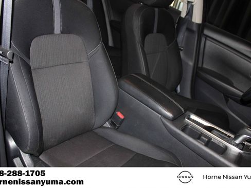 Used 2024 Nissan Sentra SV FWD image 6