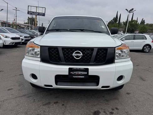 Used 2015 Nissan Titan S image 3