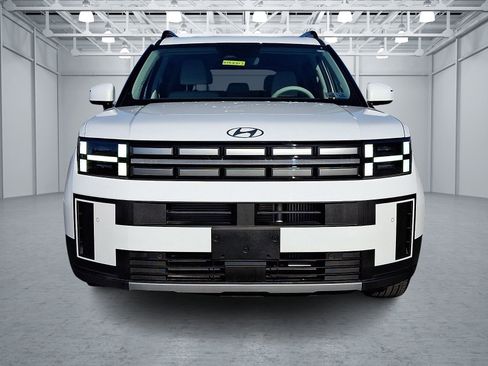 Certified 2026 Hyundai Santa Fe SEL image 2