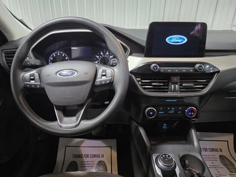 Used 2022 Ford Escape SE AWD/4WD image 8