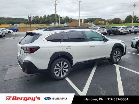 New 2025 Subaru Outback Limited image 4