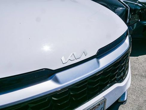 Certified 2023 Kia Sportage EX FWD image 4