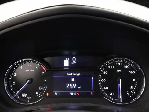 Used 2019 Cadillac XT4 Sport w/ Driver Awareness Package FWD image 7