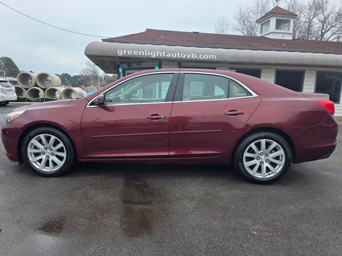 Used 2015 Chevrolet Malibu LT image 8