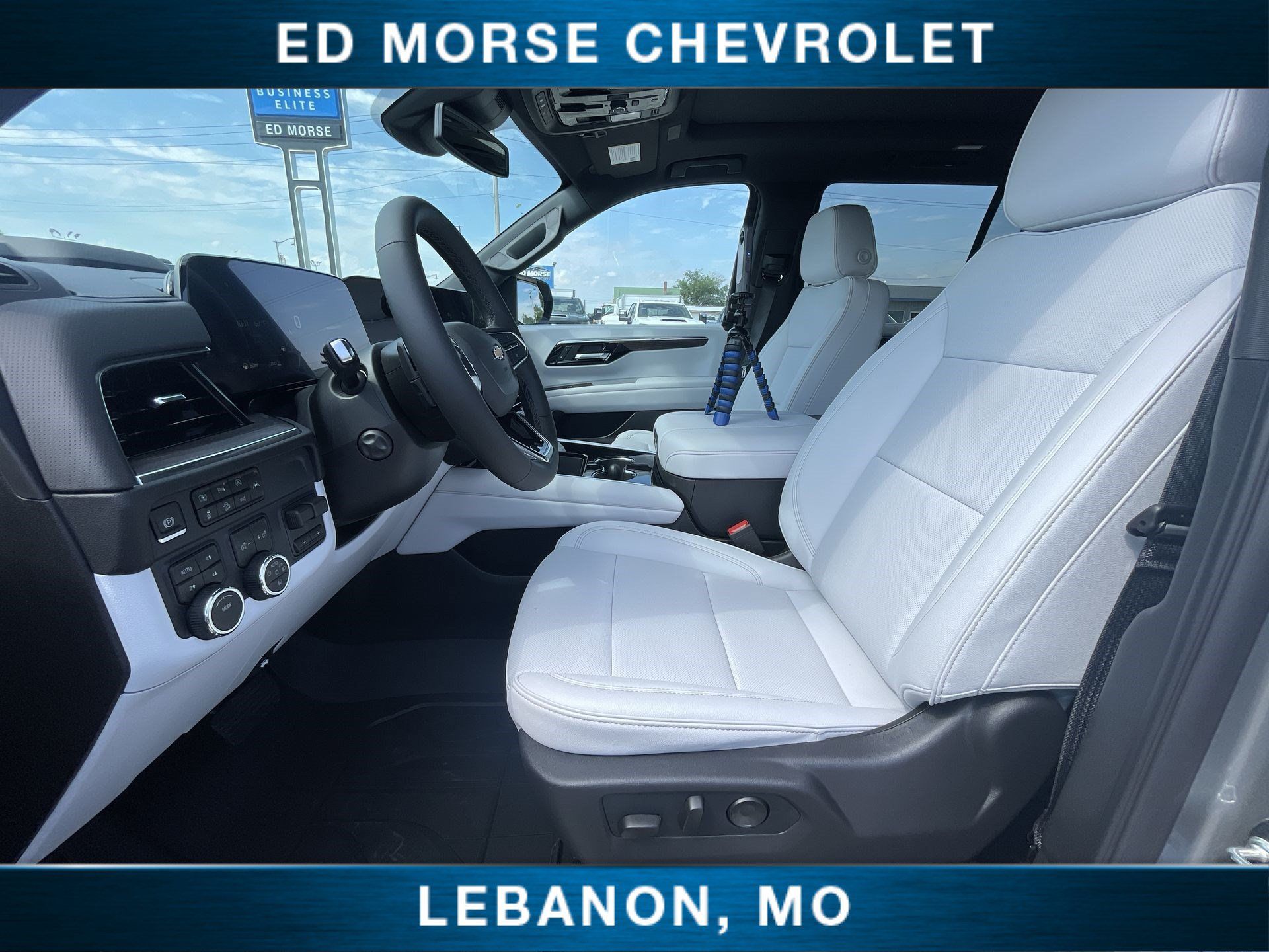 New 2026 Chevrolet Tahoe Premier w/ Sun And Tow Package AWD/4WD image 19
