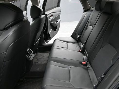 Used 2023 Honda Accord Touring image 15