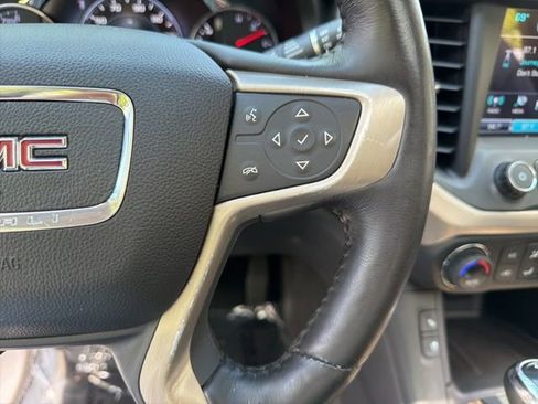 Used 2017 GMC Acadia Denali w/ Technology Package AWD/4WD image 17