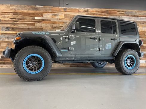 Used 2022 Jeep Wrangler Unlimited Sport AWD/4WD image 16