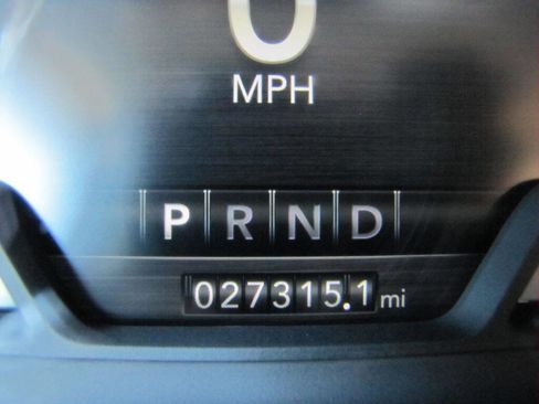 Used 2024 RAM 2500 Laramie image 38