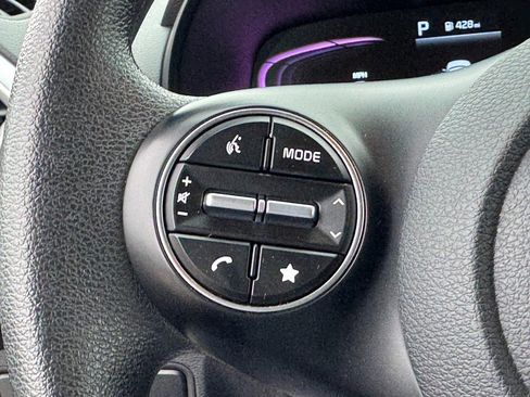 Used 2024 Kia Soul LX w/ Option Group 015 image 17