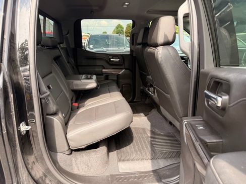 Used 2019 Chevrolet Silverado 1500 LTZ w/ LTZ Premium Package AWD/4WD image 19