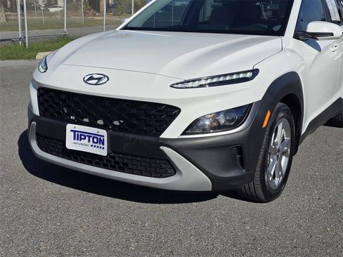 Used 2023 Hyundai Kona SEL w/ Convenience Package image 10