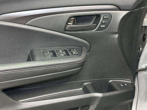 Used 2023 Honda Passport EX-L image 21