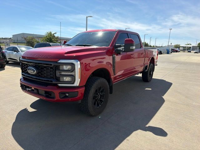 Used 2023 Ford F250 Lariat w/ Lariat Ultimate Package AWD/4WD image 4