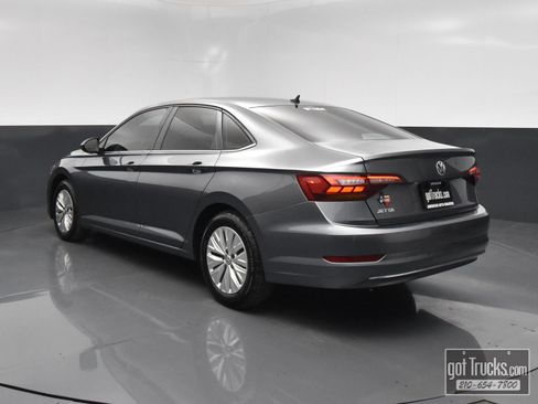 Used 2019 Volkswagen Jetta S FWD image 5