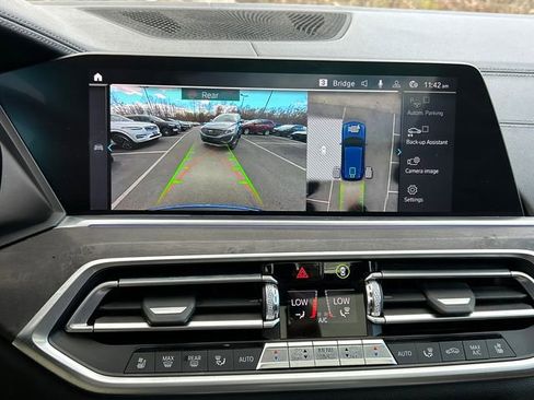 Used 2020 BMW X5 xDrive40i w/ Executive Package image 17