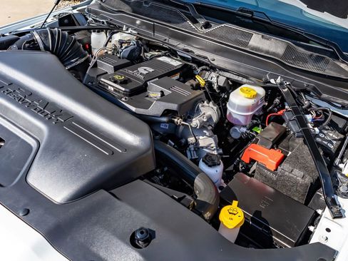 Used 2024 RAM 3500 Laramie w/ Night Edition image 41