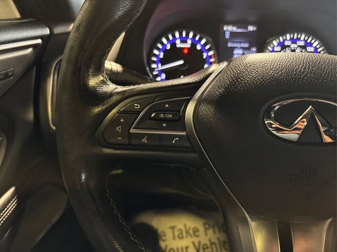 Used 2019 INFINITI Q60 3.0t Luxe w/ Essential Package AWD/4WD image 33