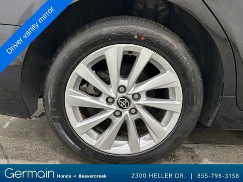 Used 2022 Toyota Camry LE image 12