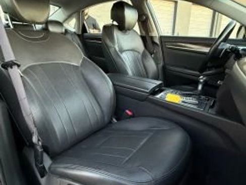 Used 2018 Genesis G80 3.8 image 21