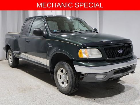 Used 2003 Ford F150 XLT AWD/4WD image 1