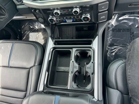 New 2025 Ford F350 Platinum w/ Tremor Off-Road Package image 40