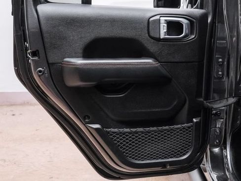 Used 2021 Jeep Gladiator Mojave AWD/4WD image 81