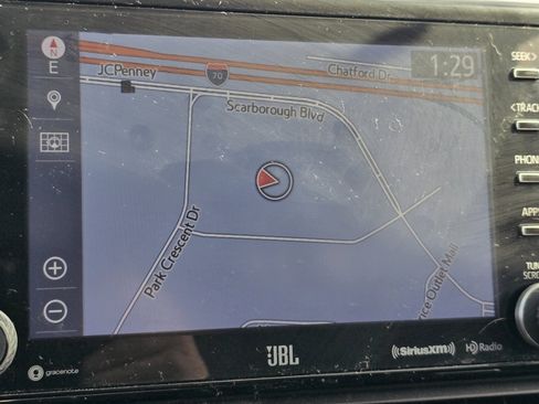 Used 2019 Toyota RAV4 Limited image 22