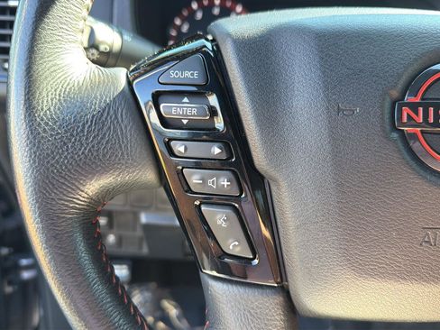 Used 2024 Nissan Frontier Pro-X RWD image 19