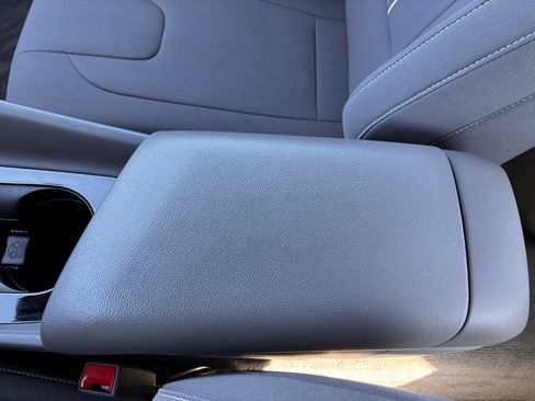 Used 2023 Hyundai Elantra SEL w/ Convenience Package FWD image 33