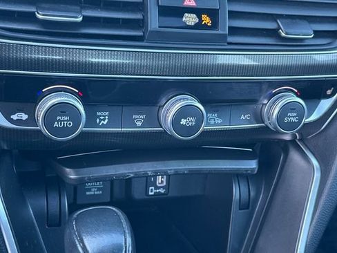 Used 2019 Honda Accord Sport image 25