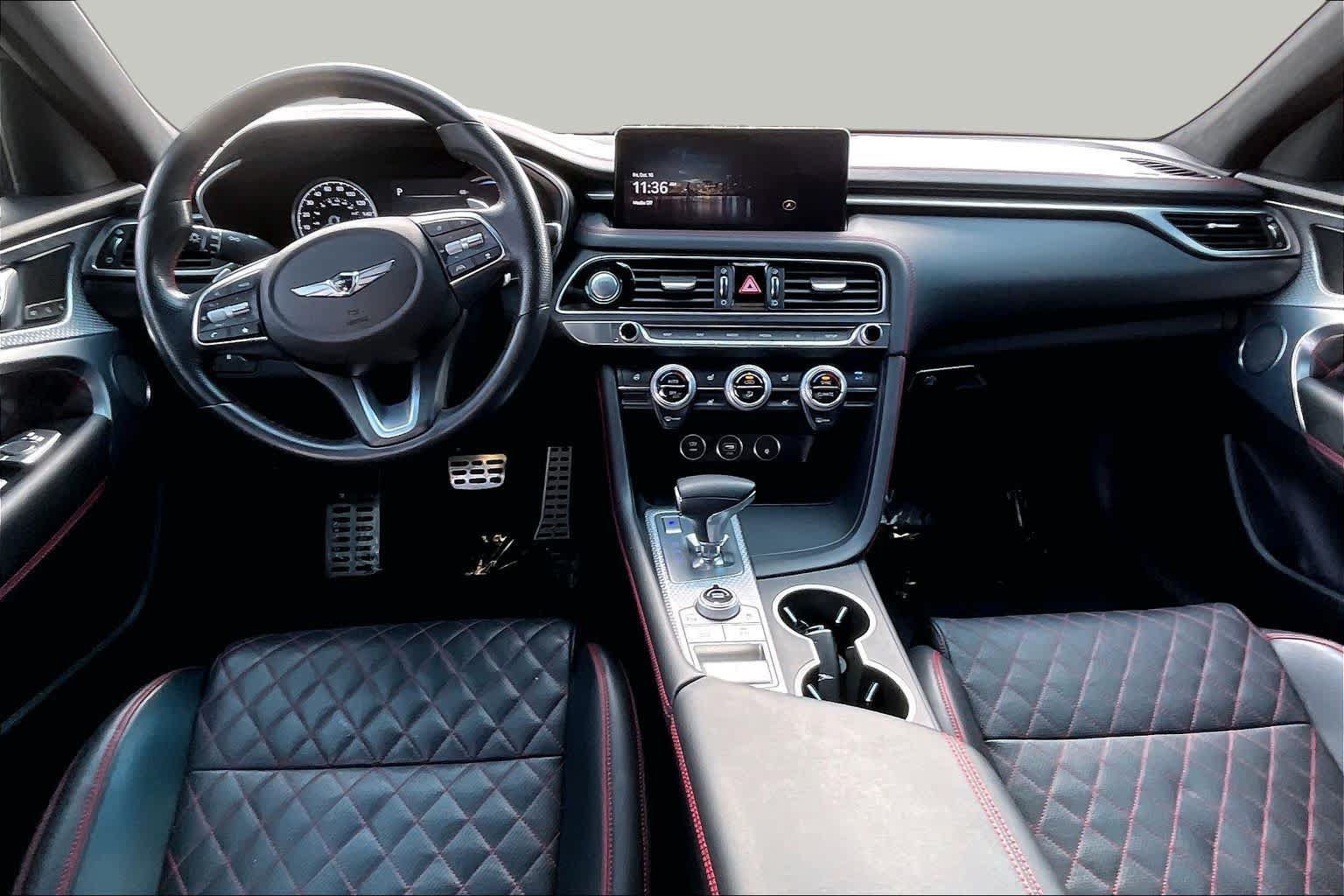Used 2023 Genesis G70 3.3T w/ Sport Prestige Package RWD image 16