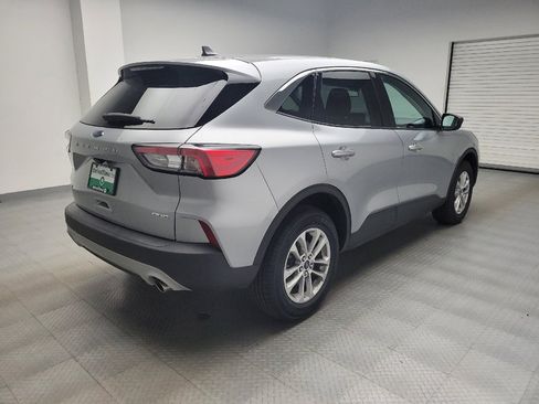 Used 2022 Ford Escape SE w/ Cold Weather Package AWD/4WD image 9