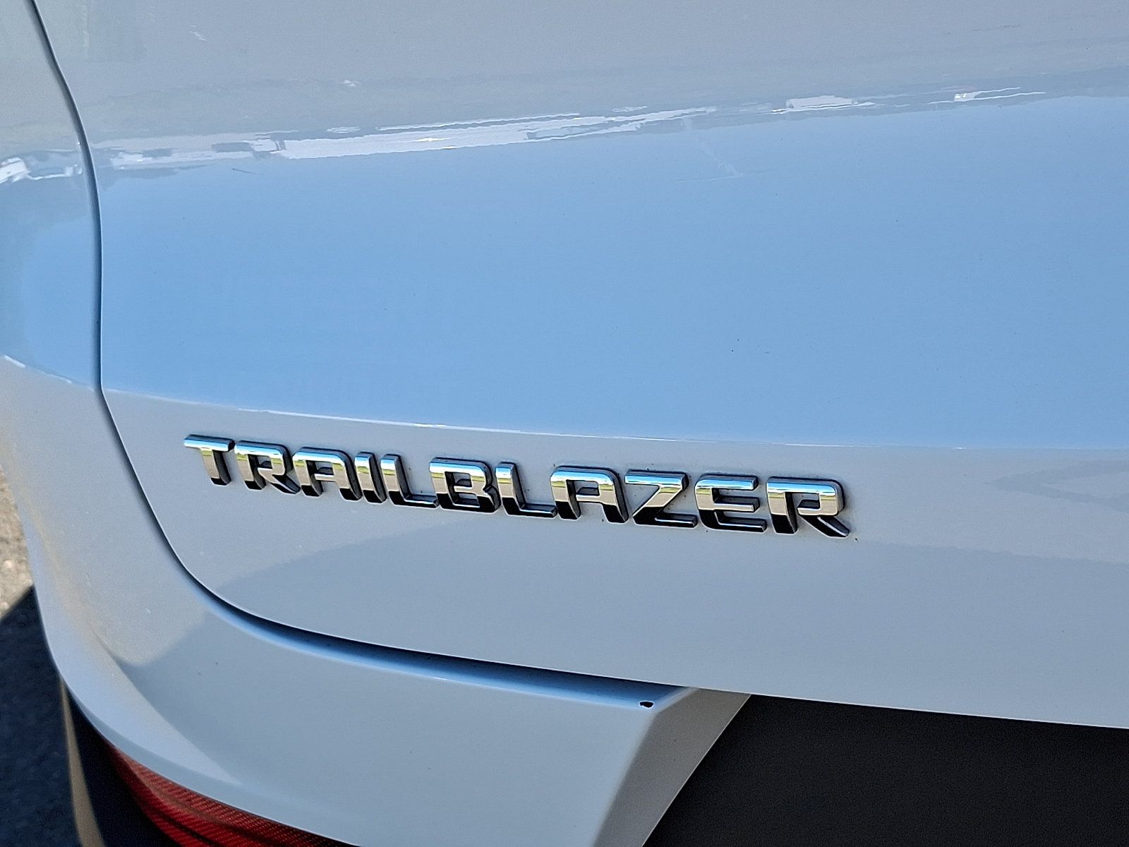 Used 2024 Chevrolet TrailBlazer LT w/ Convenience Package FWD image 29