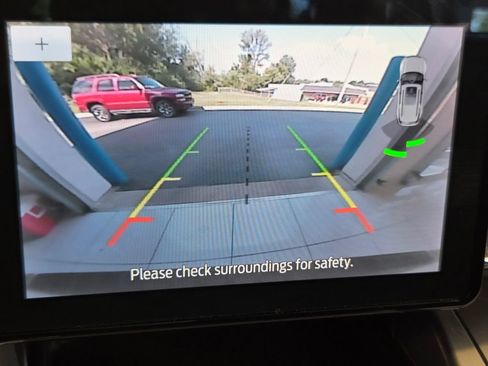 Used 2021 Ford Explorer XLT w/ Equipment Group 202A AWD/4WD image 55