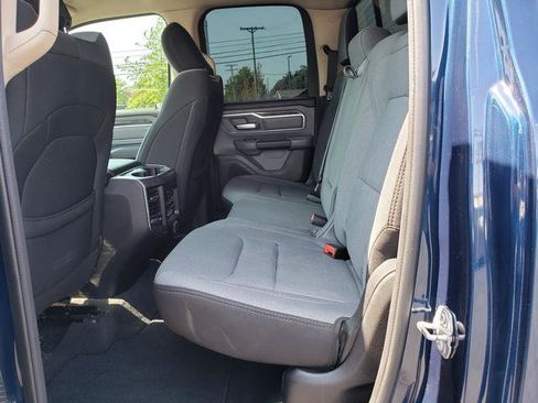 Used 2019 RAM 1500 Big Horn AWD/4WD image 12