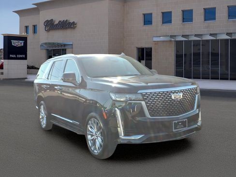 Used 2023 Cadillac Escalade Premium Luxury AWD/4WD image 3