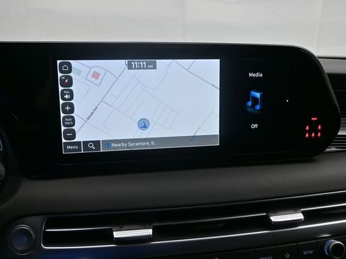Used 2024 Hyundai Palisade Calligraphy image 18